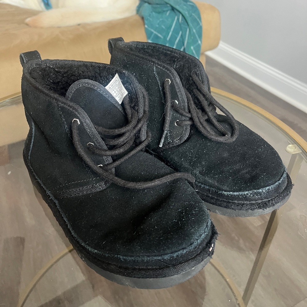 UGG WOMENS NEUMEL BLACK LACE
UP WINTER FUR SUEDE BOOT 6